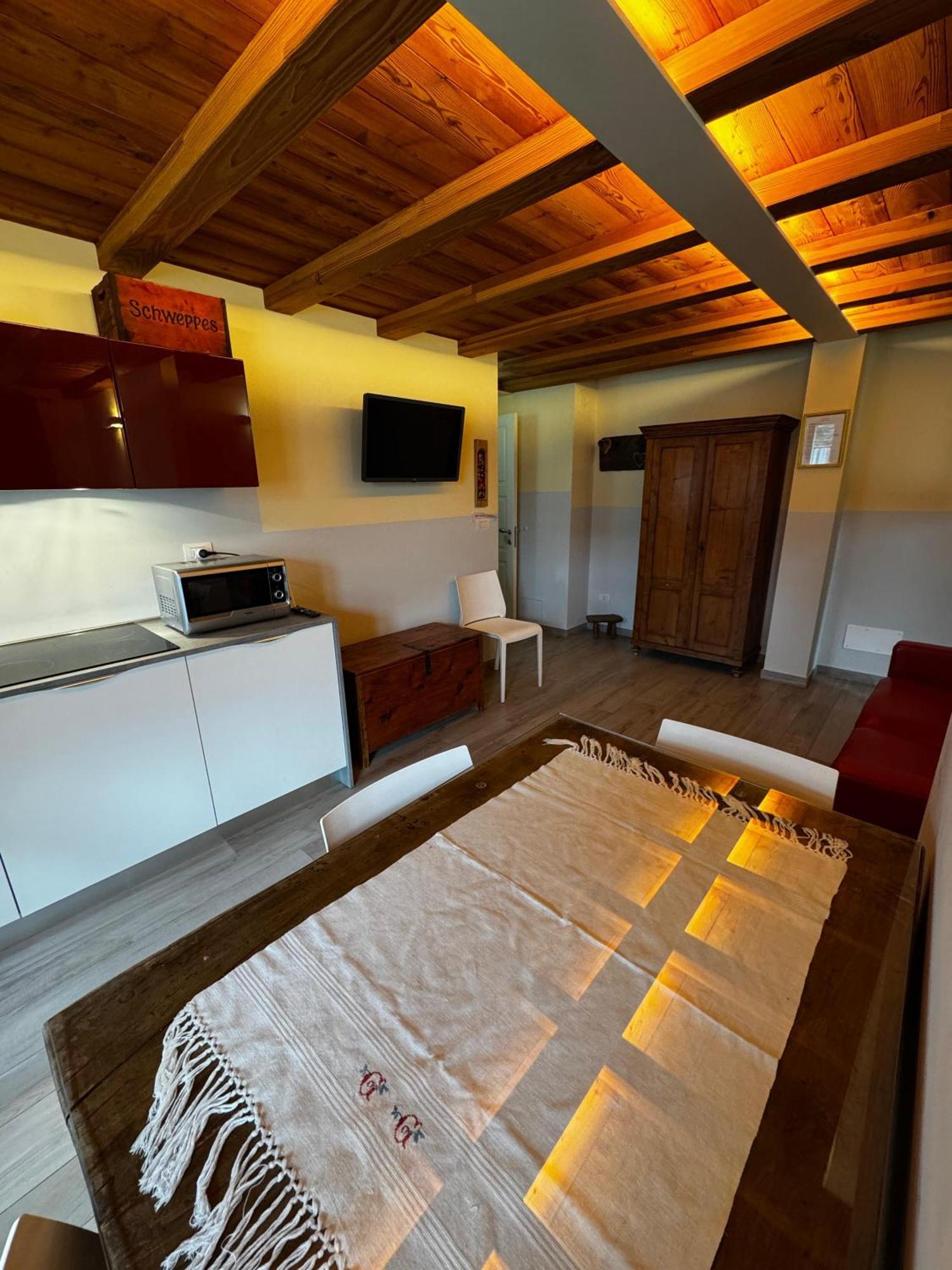 Maison Palmira Aosta Bagian luar foto
